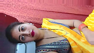 Hot Indian wife goes wild and gets her ass fucked hard.
