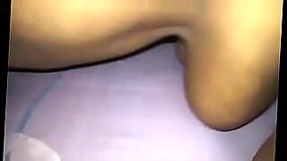 Hindu cuckold couple’s sexy wife’s big boobs