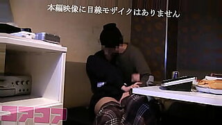 カラオケ個室に酒持ち込み嫌がるJKに挿入