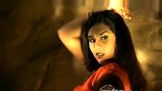 Beautiful Indian actress in hot erotic scenes and nude photos.