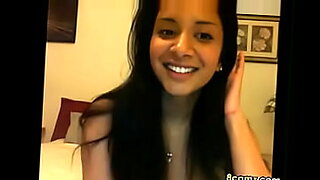 Hot Indian teen masturbates and enjoys it, she is very horny.