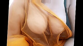 Hot Indian girlfriend goes wild in hardcore sex video.