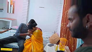 Amateur video of an Indian housewife having sex with another man.