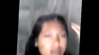 Pretty Nicaraguan girl washes up for her man and gives him a good solo performance.
