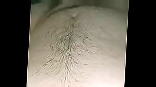 Mature aunt gives a very hot blowjob.