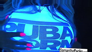 Samantha Saint gets off in this super hot black light solo