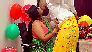 Mistress gets rough Valentine’s Day fuck in the office.
