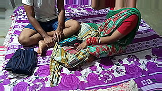 A poverty-stricken girl who sells clothes gets tempted by money and gets fucked.