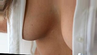Im Not Wearing A Bra