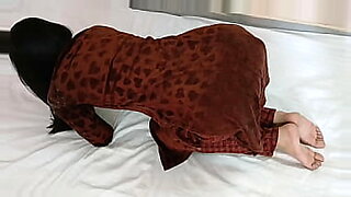 Indian and American couple’s adventurous family porn with a mature.