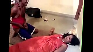 An Indian driver seduces his employer’s wife.