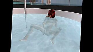 Chienah getting off