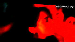 Sara Ali Khan’s hot kisses