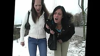ineed2pee - mandy & alex street accident