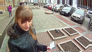 Fucking Glasses - Wannabe model Alice gets fuck teen-porn