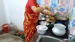 Hot Indian wife in red saree, hardcore sex in homemade porn video.