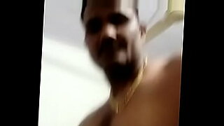 Big ass Moti Auntie gets it hard in this video.