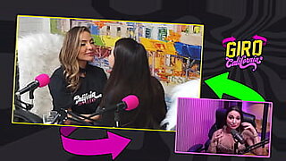 Flavia pegou a Natasha daquele jeito