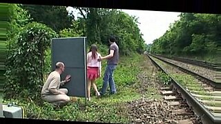 Sex In the City Outdoors Threesome