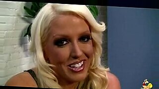 ..T - Alura Jenson - Busty Milf Bang - Mr Pov
