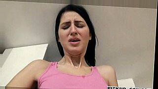Eurobabe Meg Magic flashes boobs and nailed by stranger