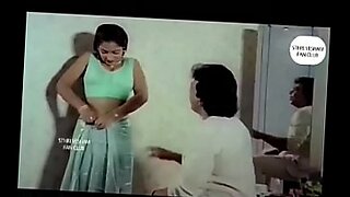 A hot aunt in action in a hot scene with her man.