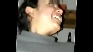 A cute Indian girl sends MMS to her boyfriend and they both enjoy it very much.