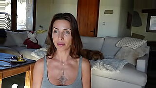 Dating & Flirting Tips with Sex Educator Roxy Fox