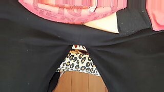 We fuck with our clothes on because we're cold - Girls fly orgasm