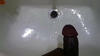 I have a black cock and I want to cum on all the hot pussies.