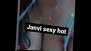Big tits homemade brunette gets dirty.