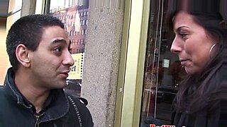 Real dutch hookers in a funny ffm threeway
