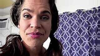 Woke Stepmom - Facefuck Throatpie