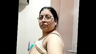 See a free porn video of a hot desi mom naked. WhatsApp 918987968530 for more.