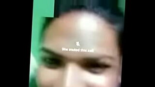 Hot and sensual sex with Indian babe.