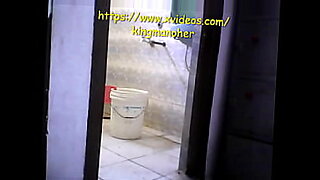 Kingmanoher is the ultimate porn site for Indian sex fans.