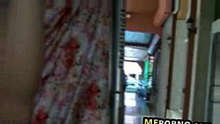 Horny babe masturbates in public Oxuanna Envy 3