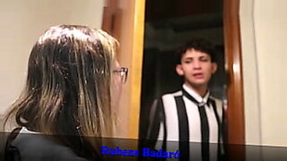 Transei com meu enteado depois de flagrar ele no banho (Video completo no Red/Sheer).