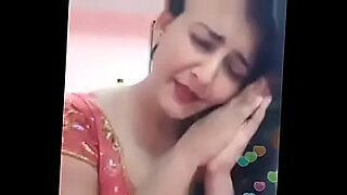 Hot girl porn in India, video 1 of 1.