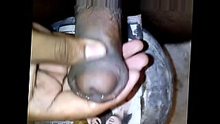 Hot Tamil sex video is waiting for you.
