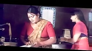 Beautiful aunty goes wild in this hot Asian porn video.