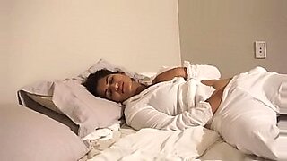 Hot Indian bhabhi Maya is alone and she is masturbating and enjoying herself.