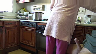 Indian bhabhi gets a kitchen full of cum after showing me her manhood.