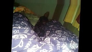 Solo Indian girl's self-pleasure experience
