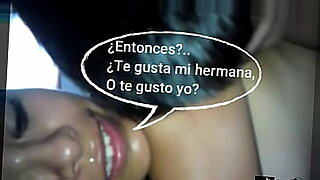 Me gusta decirles que soy  tímido porque ellas solas lo agarran y se la meten por el culo.