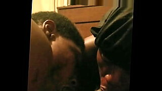 Two Ebony Sluts Suck BBC POV