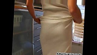 Hot amateur Milf gets fucked in her kitchen