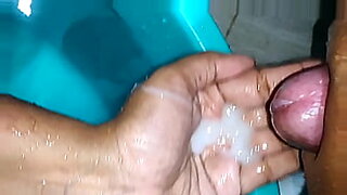 Tamil wife giving a good hand job and then there is a nice cum shot.