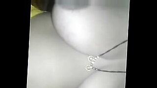 Big tits homemade brunette gets deeply blown