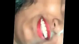 Beautiful Indian pornstar Swathi Naidu in hot action.